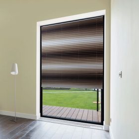   Harmonikové žaluzie BOOM Plisse na okna a dveře – bílo-hnědé odstín, 120x130 cm