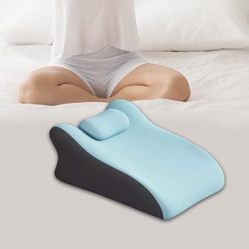 Pohodlný polštář z paměťové pěny Blux pro spaní na břiše – 42×60×23 cm – světle modrý