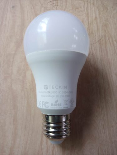 Teckin SB50 Duhová LED žárovka – energeticky úsporná a dekorativní