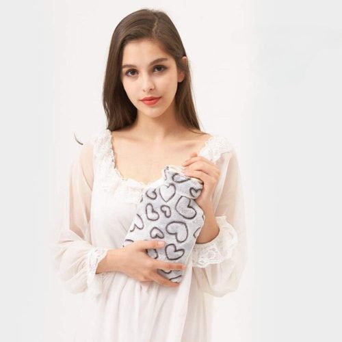 SEPTAM Láhev na vodu ve tvaru srdce – 1 l, měkký plyšový potah