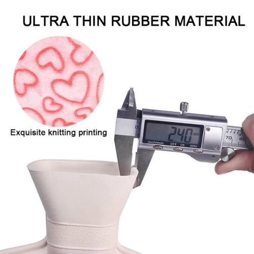 Růžová láhev na vodu se vzorem srdce – měkký potah, pohodlné hřeje